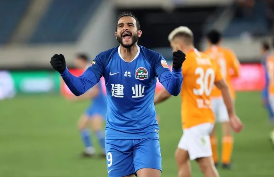 Leia mais sobre o artigo Botafogo-PB anuncia a contratação do experiente atacante Henrique Dourado