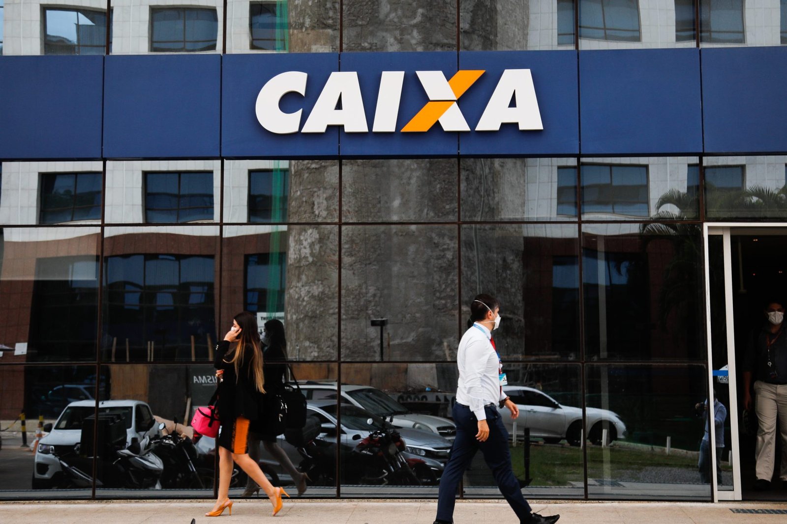 Leia mais sobre o artigo Caixa Econômica Federal paga Bolsa Família a beneficiários com NIS de final 3