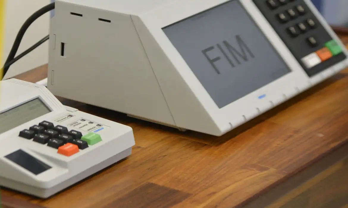 Leia mais sobre o artigo Transferência temporária: em alguns casos, eleitores podem mudar de seção até 22 de agosto; entenda