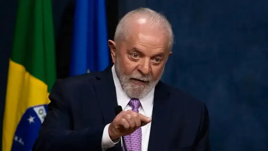 Leia mais sobre o artigo Governo toma dianteira e tenta costurar acordo sobre emendas