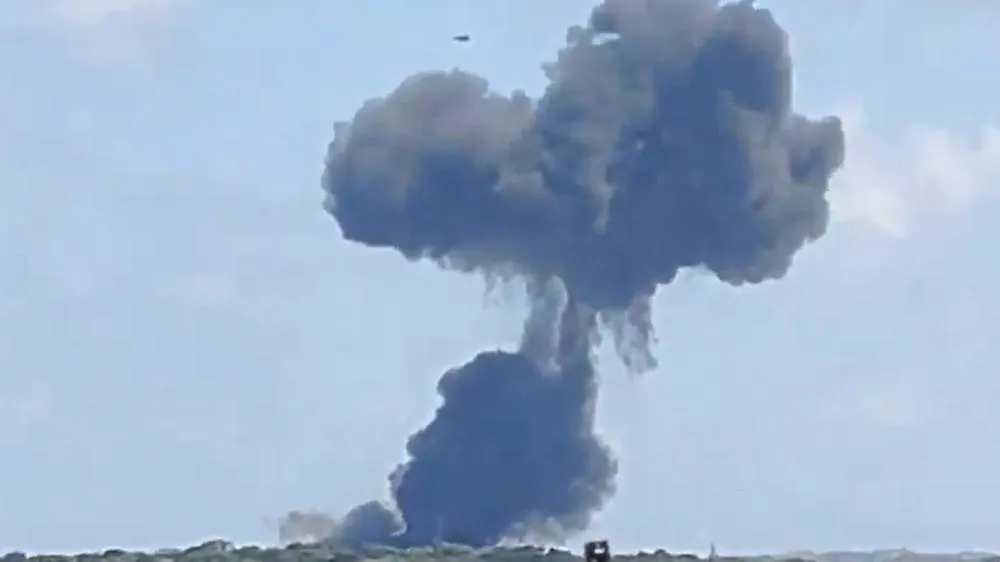 Leia mais sobre o artigo Avião da FAB cai na Grande Natal; piloto ejetou-se antes do acidente