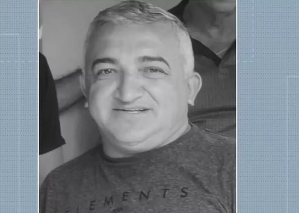 Leia mais sobre o artigo Idoso cai de paredão de som e morre a caminho de festa da vitória em cidade da Paraíba