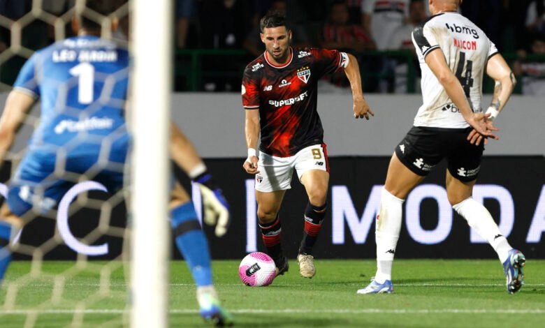 Leia mais sobre o artigo São Paulo sobra em campo e vence o Vasco
