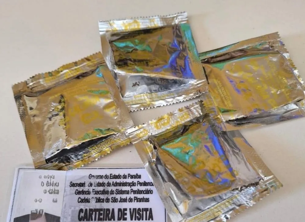 Leia mais sobre o artigo SÃO JOSÉ DE PIRANHAS: Mulher é detida com drogas escondidas em tempero de macarrão