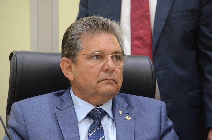 Leia mais sobre o artigo SUCESSÃO ESTADUAL: Adriano Galdino reafirma intenção de disputar o Governo da Paraíba em 2026