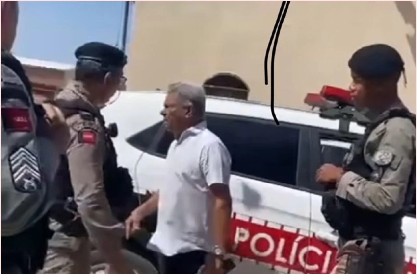 Leia mais sobre o artigo Prefeito de Pombal é detido por fazer aglomeração e confronta policiais