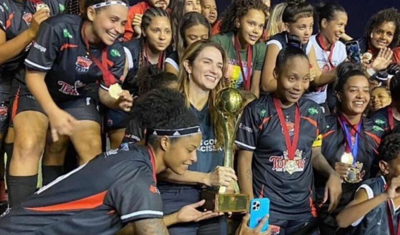 Leia mais sobre o artigo Mixto-PB conquista bicampeonato invicto no Paraibano Feminino de 2024