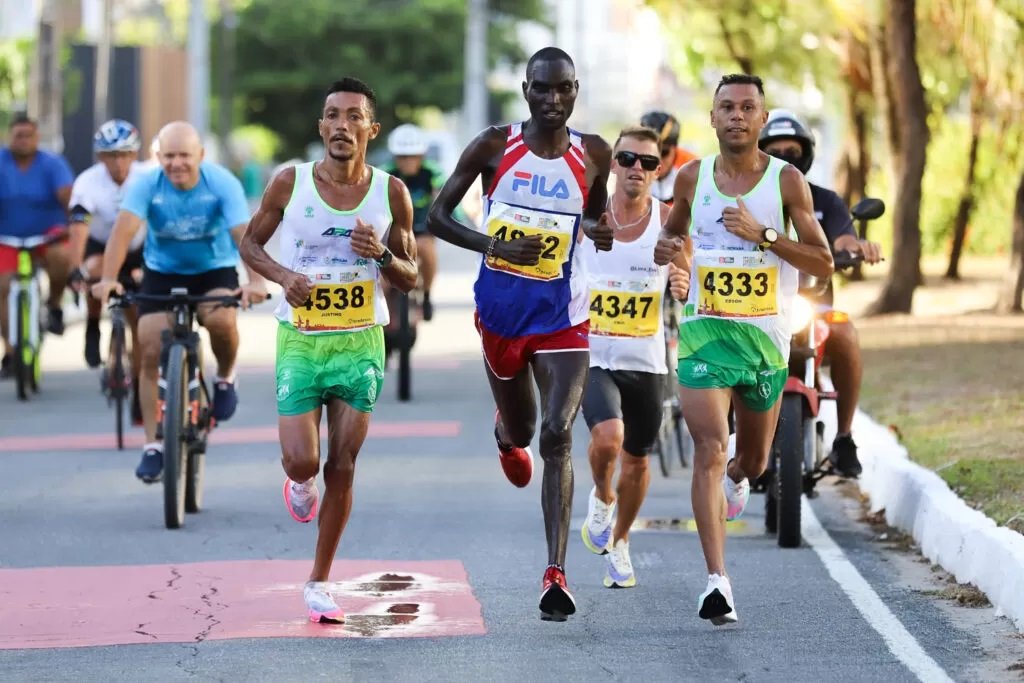 Leia mais sobre o artigo Meia Maratona de João Pessoa agita a capital com três percursos neste domingo