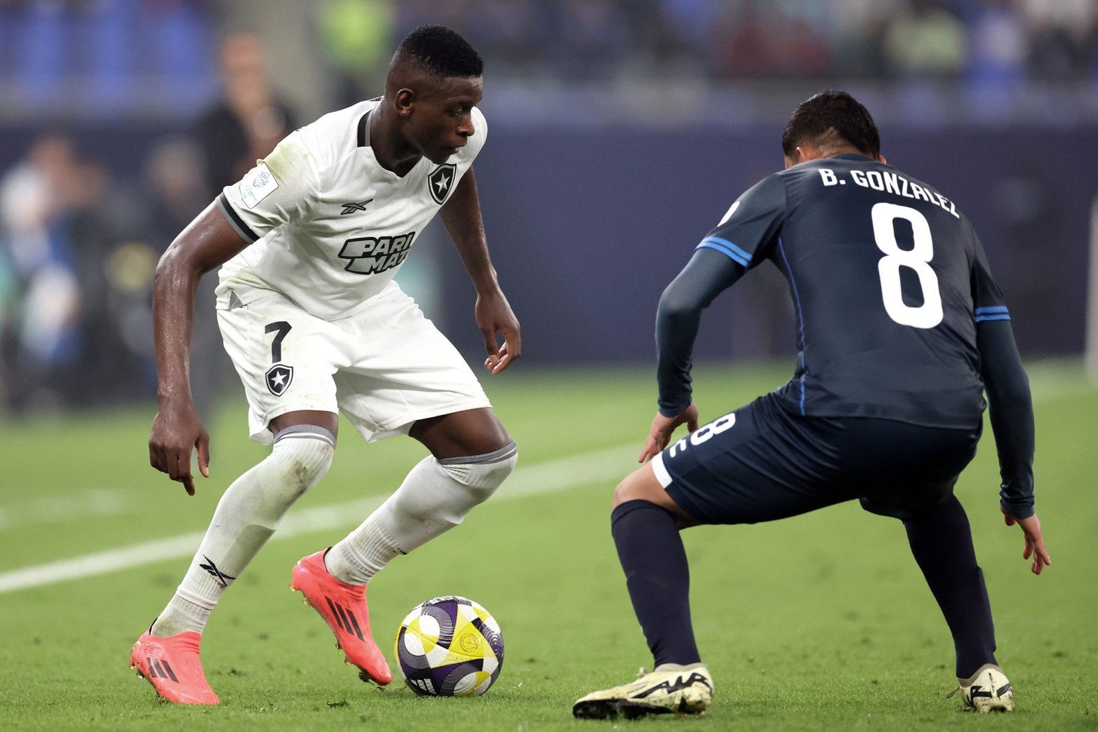 Leia mais sobre o artigo Botafogo sucumbe à maratona e amarga queda precoce no Mundial