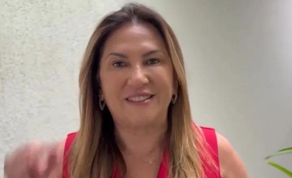 Leia mais sobre o artigo Prefeita Corrinha Delfino anuncia pagamento de JAN para todos os servidores, inclusive contratados e comissionados