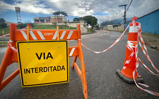Leia mais sobre o artigo SCTRANS anuncia interdição de via no Centro de Cajazeiras durante o Carnaval