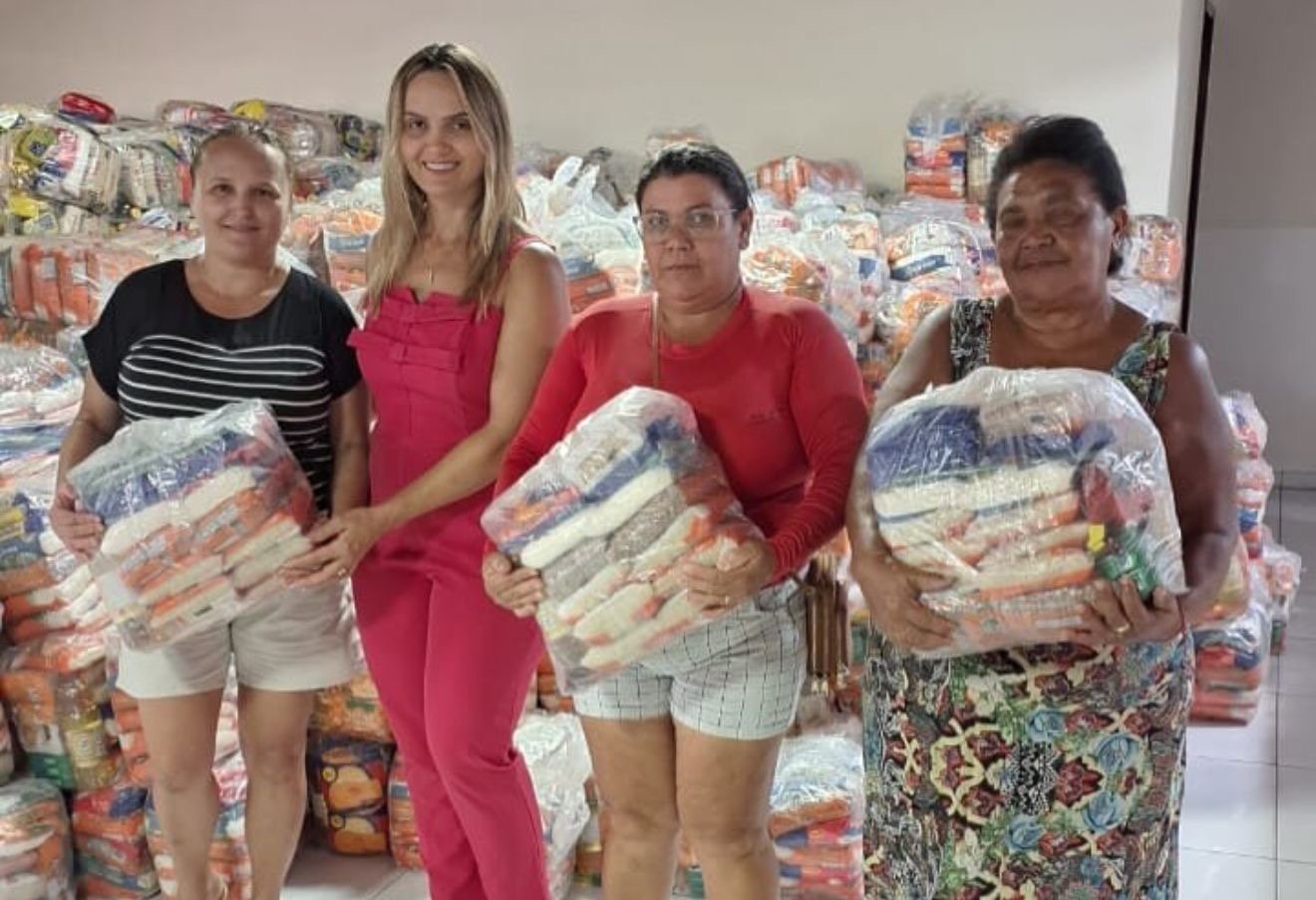 Leia mais sobre o artigo Prefeitura de São José de Piranhas inicia distribuição de cestas básicas para a Semana Santa