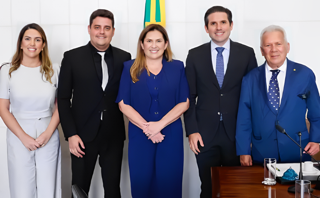 Leia mais sobre o artigo Corrinha Delfino e Zé Aldemir se reúnem com Hugo Motta e intensificam agenda em Brasília por novos investimentos para Cajazeiras