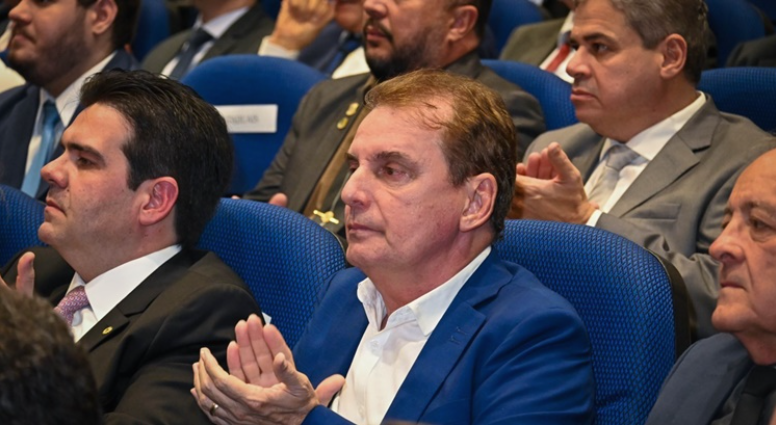 Leia mais sobre o artigo Chico Mendes prestigia posse de Leonardo Quintans como novo procurador-geral de Justiça da Paraíba e ressalta papel essencial do Ministério Público