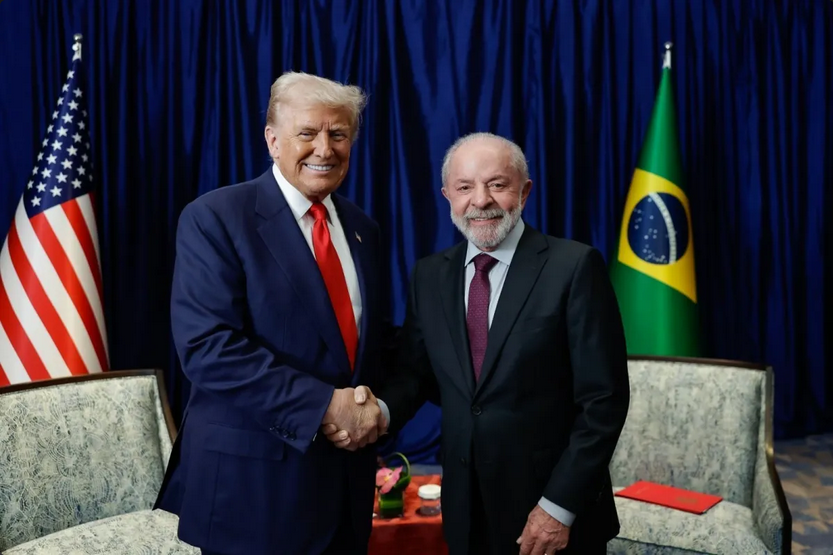 Leia mais sobre o artigo Oposição vê avanço de Lula com Trump, mas critica demora nas negociações