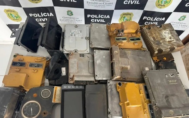 Leia mais sobre o artigo Operação desarticula quadrilha que furtava equipamentos da transposição em Ipaumirim e Cajazeiras