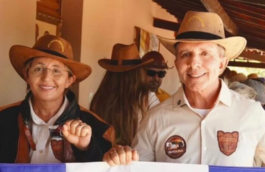 Leia mais sobre o artigo Apoios múltiplos de Leninha movimentam cenário político paraibano