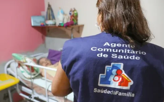 Leia mais sobre o artigo Alcolumbre anuncia para esta terça (25) votação de regra para aposentadoria de agentes comunitários e de endemias