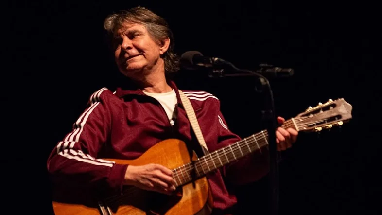 Leia mais sobre o artigo Morre aos 73 anos Lô Borges, fundador do Clube da Esquina e ícone da música brasileira