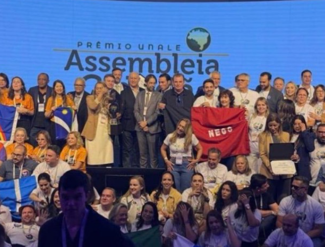 Leia mais sobre o artigo Na 28ª Conferência da Unale, Chico Mendes exalta a conquista da ALPB