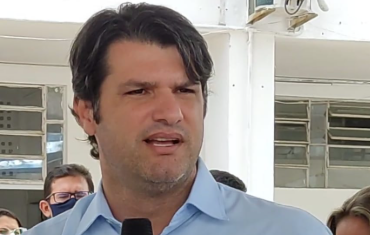 Leia mais sobre o artigo Leo Bezerra admite temor de nova expulsão após assumir coordenação política de Cícero Lucena