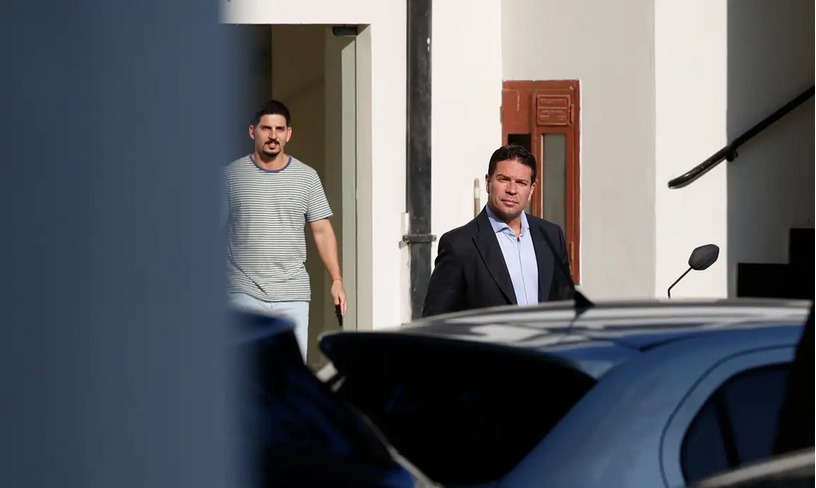 Leia mais sobre o artigo Alexandre de Moraes pede extradição de Ramagem, que fugiu para os EUA