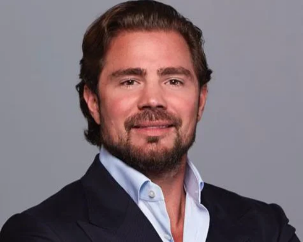 Leia mais sobre o artigo CPMI do INSS aprova convocação e quebra de sigilo de Daniel Vorcaro