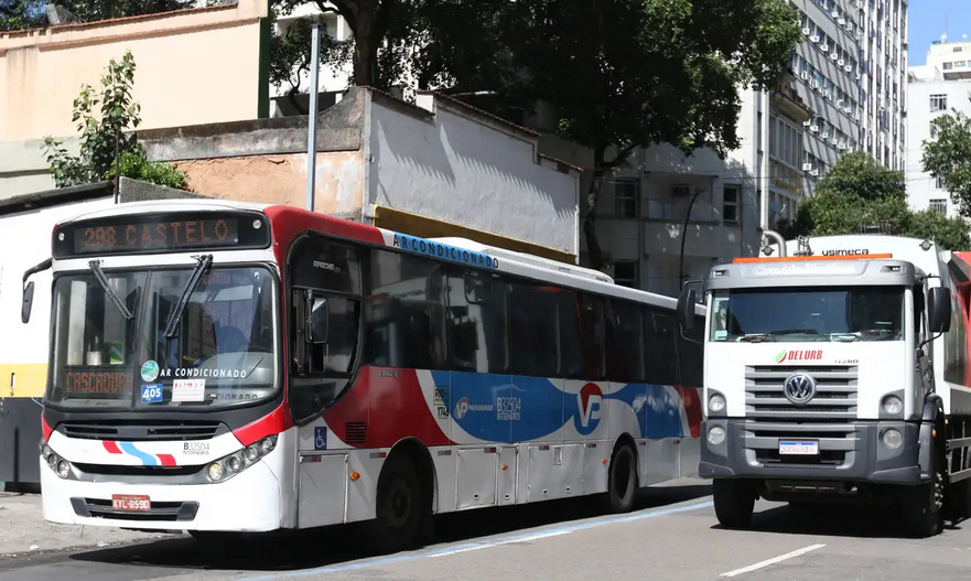 Leia mais sobre o artigo Setor de serviços cresce 0,3% em outubro, nono mês seguido de alta