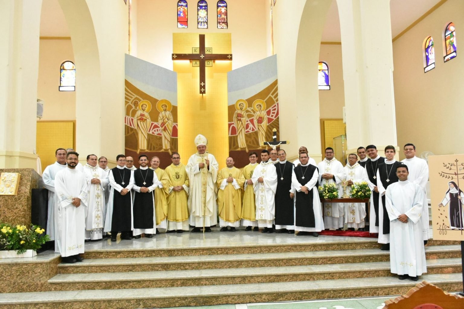 Leia mais sobre o artigo Associação da Sagrada Face encerra Jubileu de 25 anos com Celebração Eucarística na Catedral de Cajazeiras