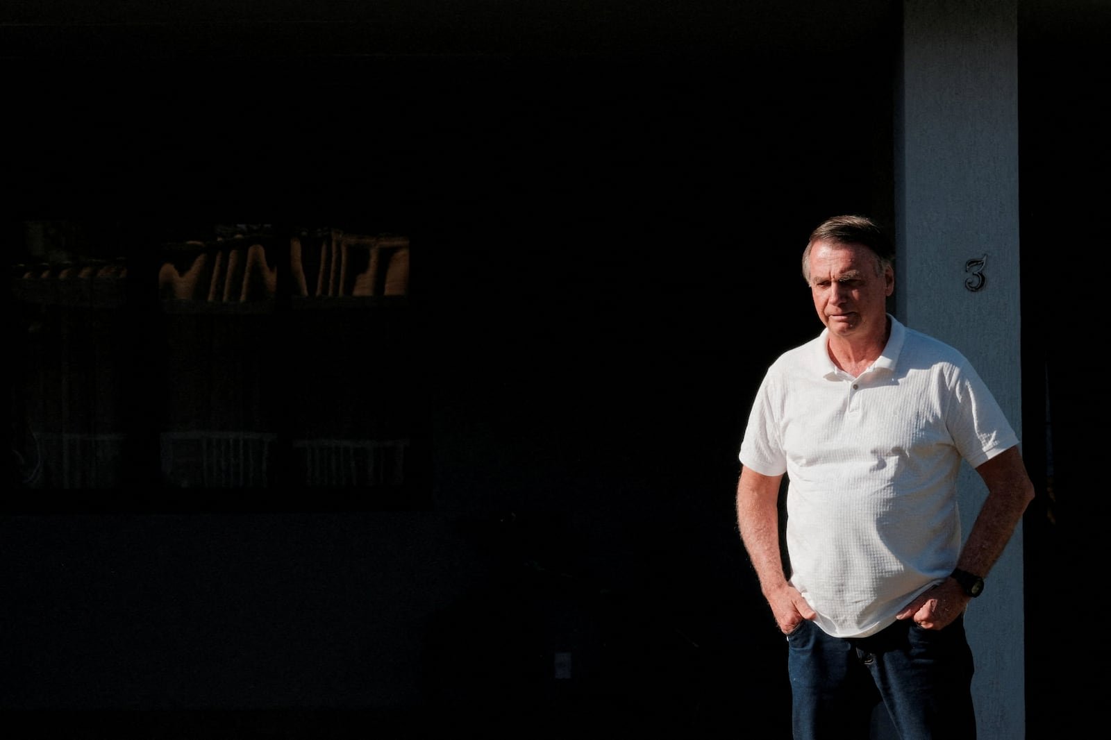 Leia mais sobre o artigo Críticas e entrevistas: o que motivou a transferência de Bolsonaro da PF à Papudinha
