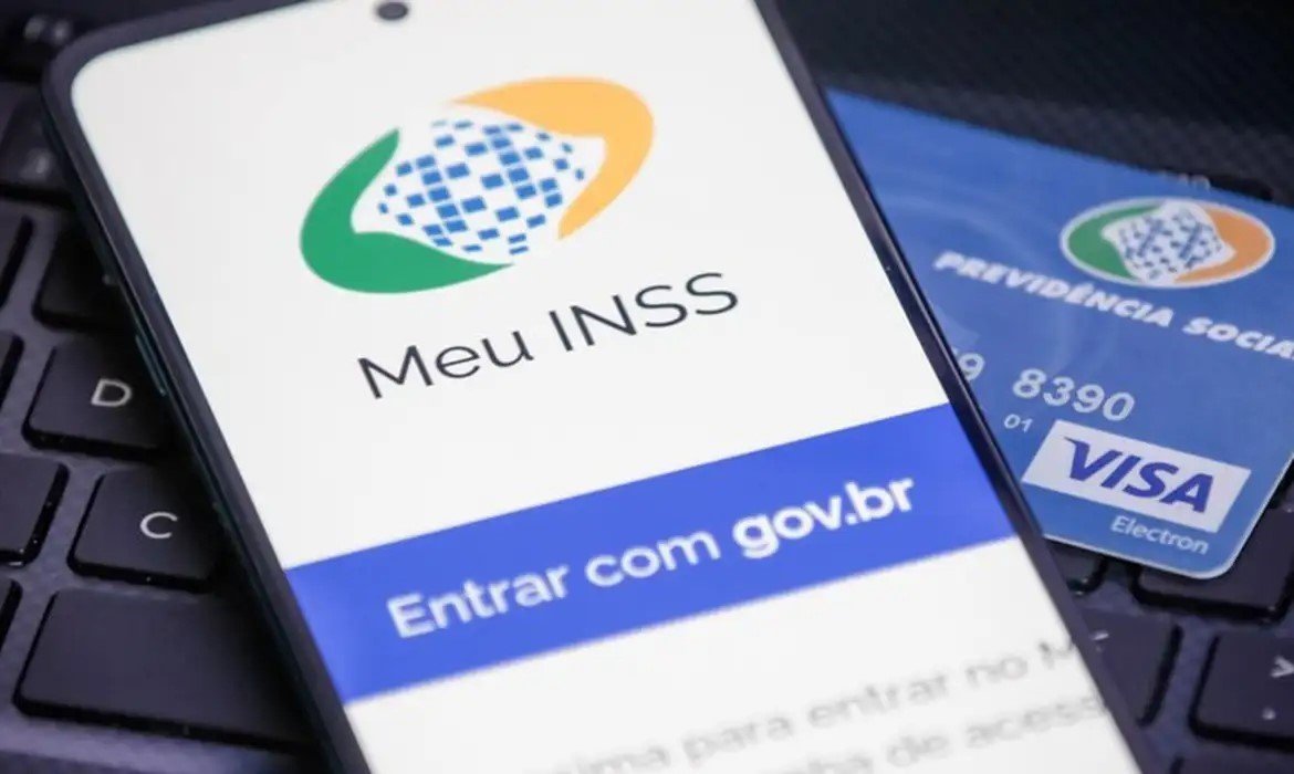 Leia mais sobre o artigo INSS não deixará de pagar aposentadoria a quem não tem nova identidade