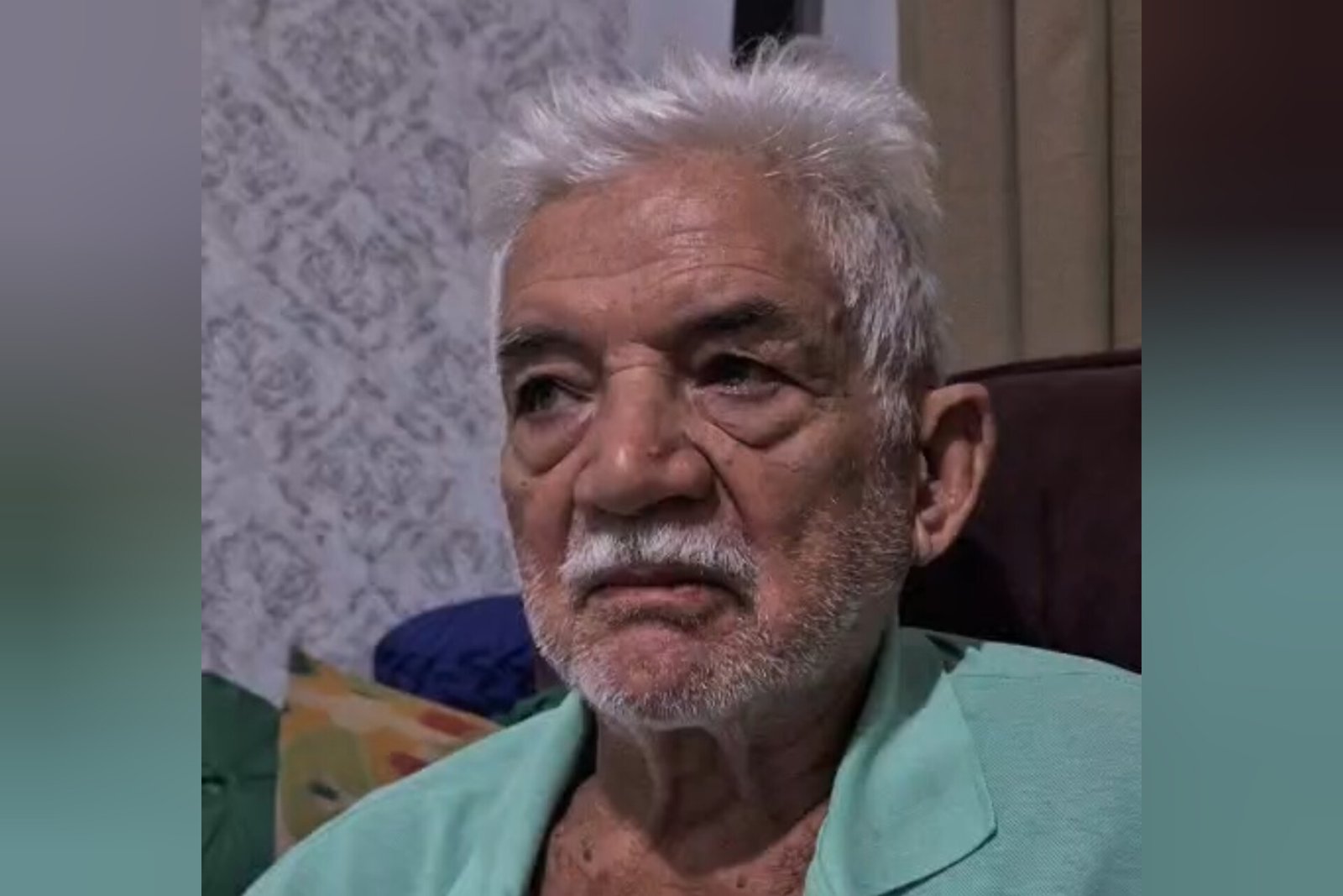 Leia mais sobre o artigo Vídeo: Ouvinte da Difusora que mora em Brasília procura familiares do pai em Cajazeiras e pede ajuda da população