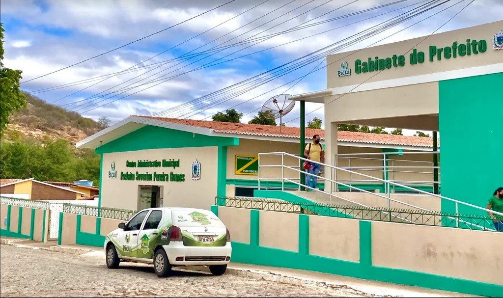 Leia mais sobre o artigo MP investiga suspeitas de nepotismo e acúmulo ilegal de cargos na Prefeitura de Picuí
