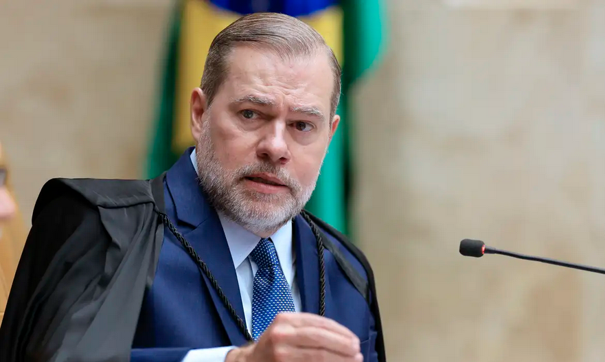 Leia mais sobre o artigo Toffoli cita “fartos indícios” de novos crimes de dono do Banco Master
